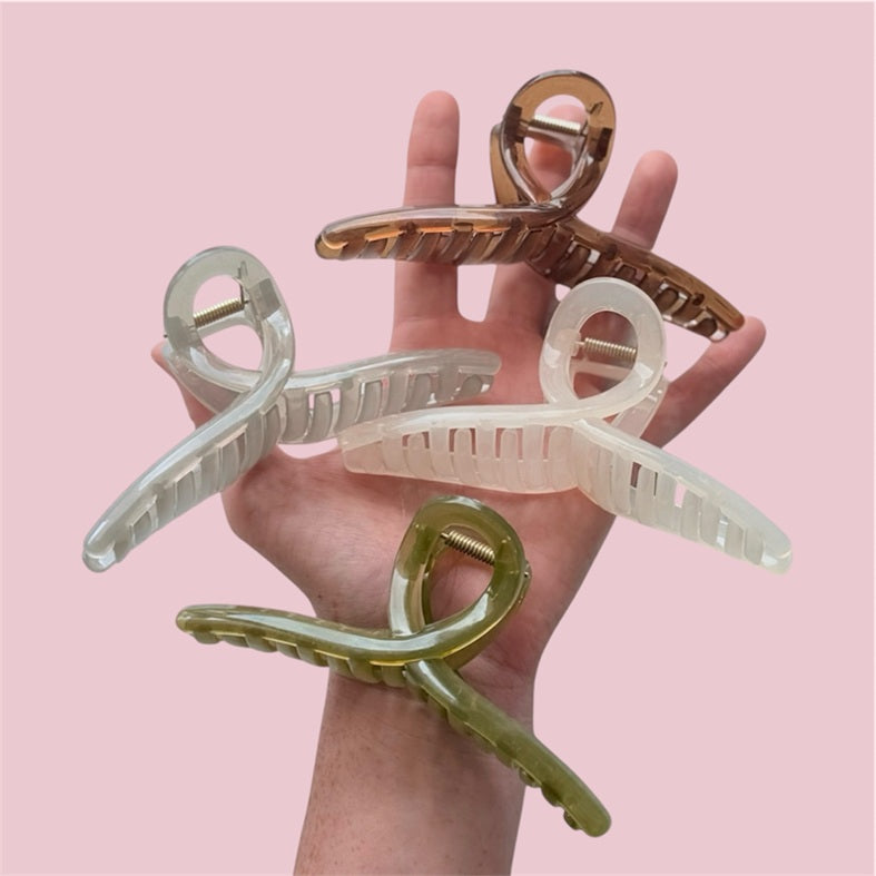 LushHair™ Claw Clip